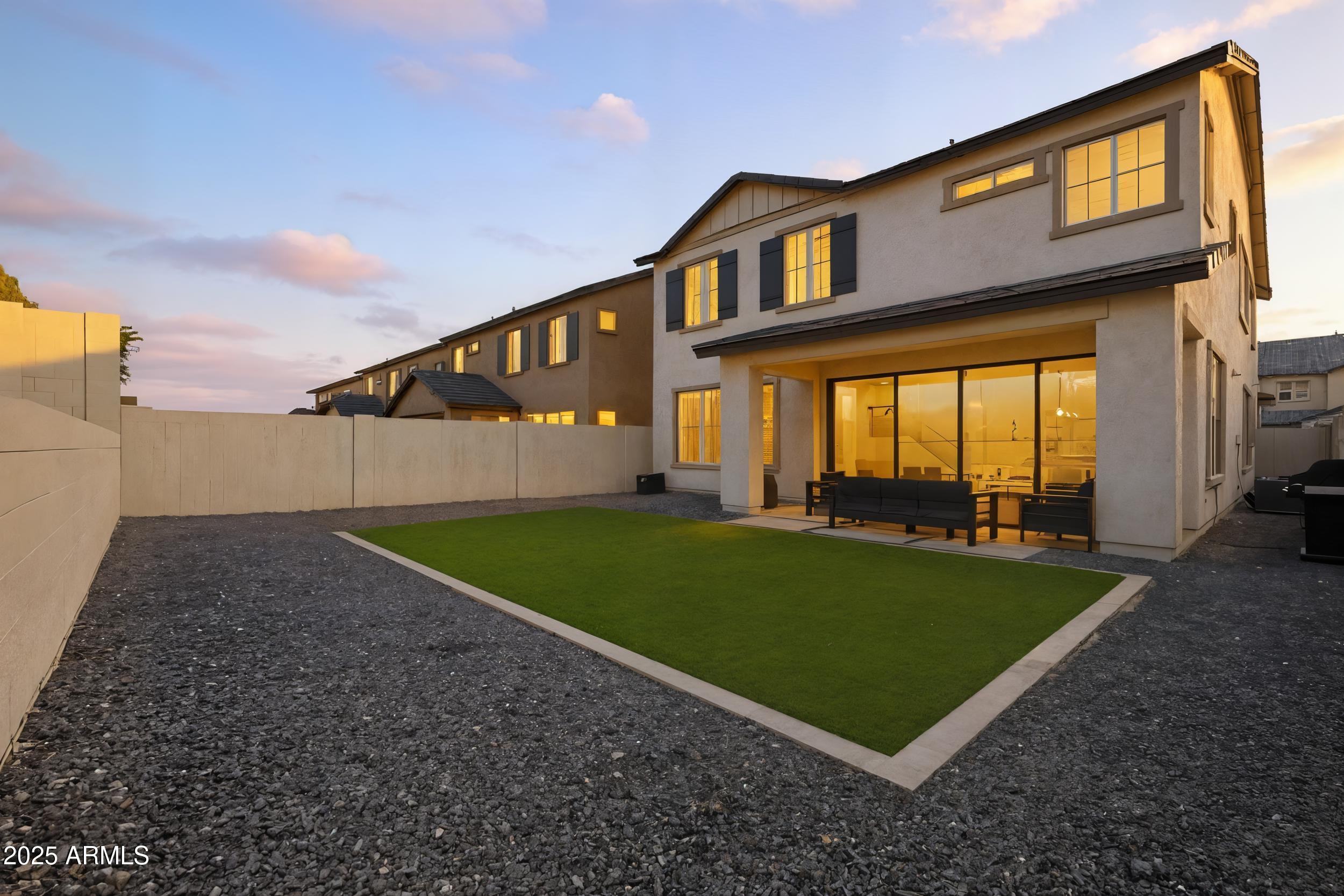 630 West Deer Creek Road Phoenix, AZ 85048 - Photo 32 of 47 a view of outdoor space yard and balcony
