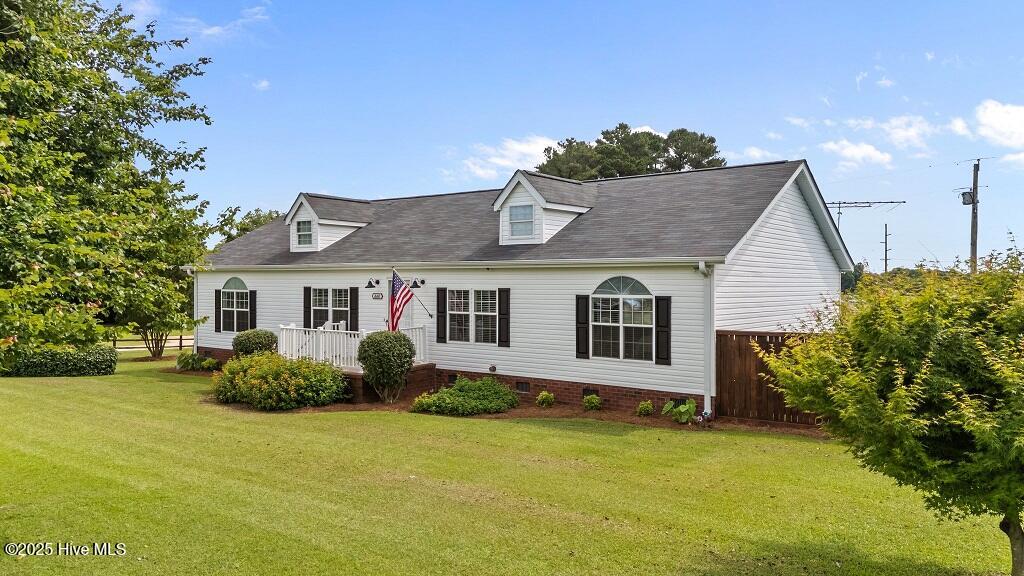 660 Jim Best Road Mount Olive, NC 28365 - Photo 4 of 31 View from right_660 JIm Best Rd