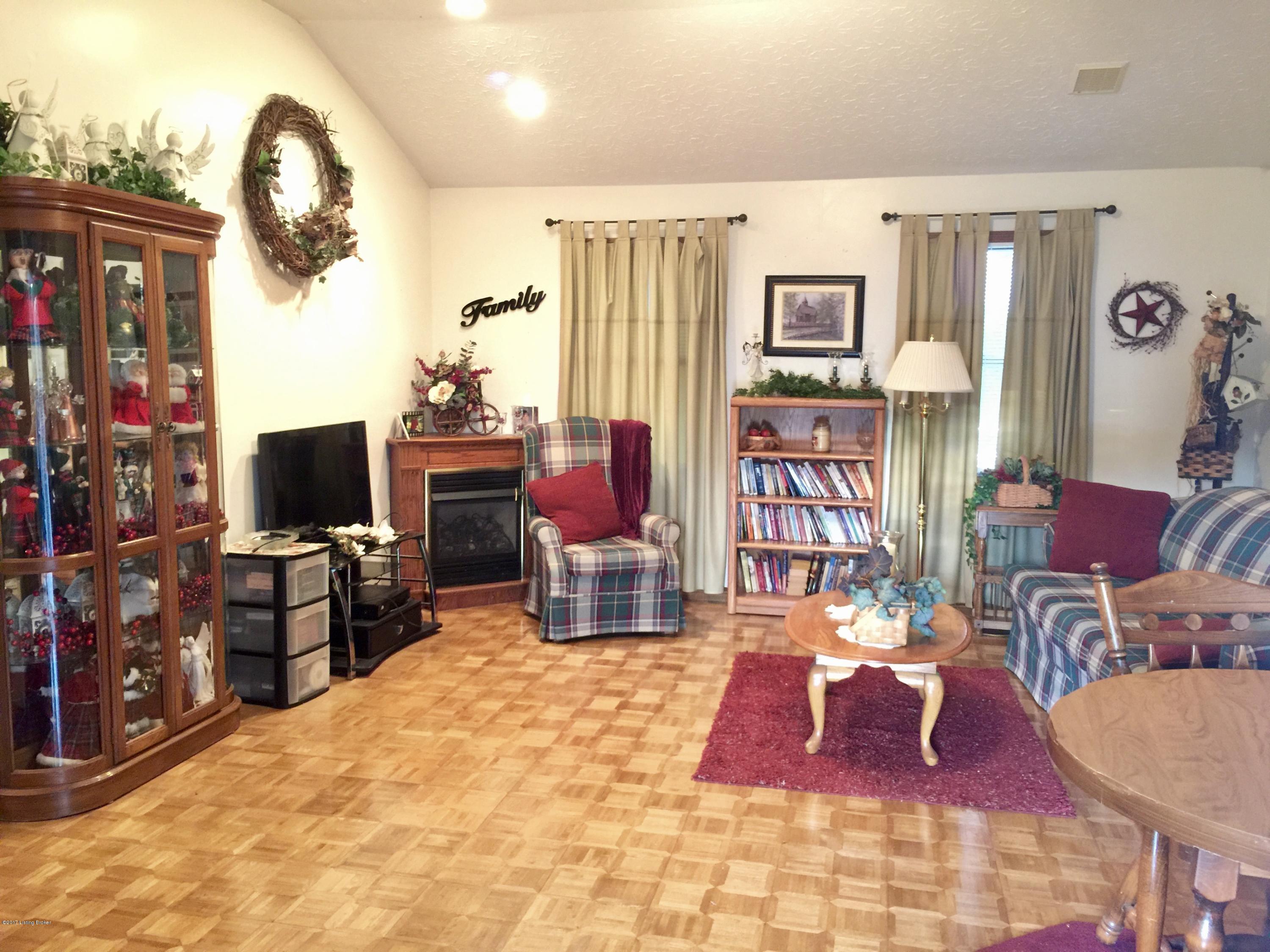 402 Williams Road Louisville, KY 40299 - Photo 6 of 23 fullsizeoutput_94d3