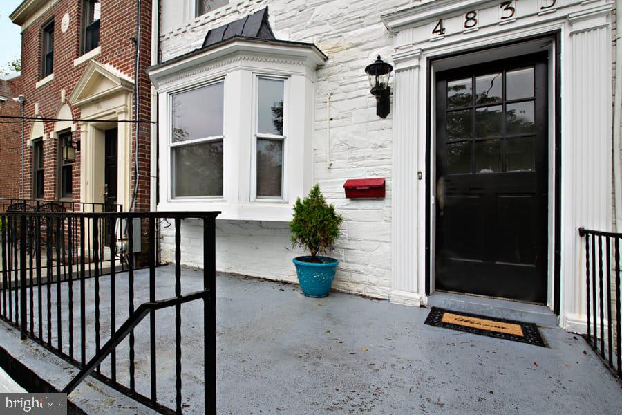 4833 Reservoir Road Northwest Washington, DC 20007 - Photo 2 of 19