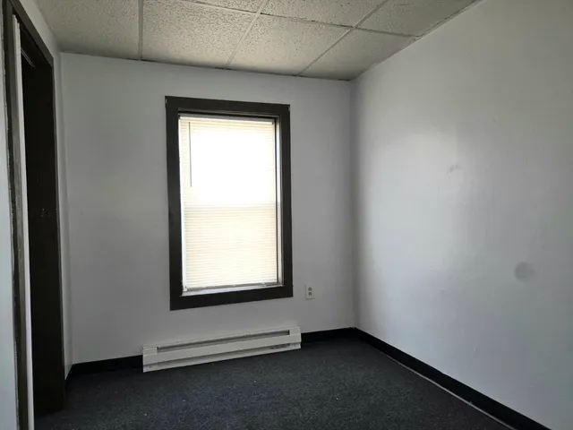 $2,395 | 2 Union Street, Unit 5, Taunton, MA 02780