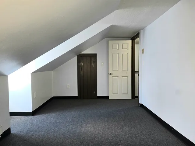 $2,395 | 2 Union Street, Unit 5, Taunton, MA 02780