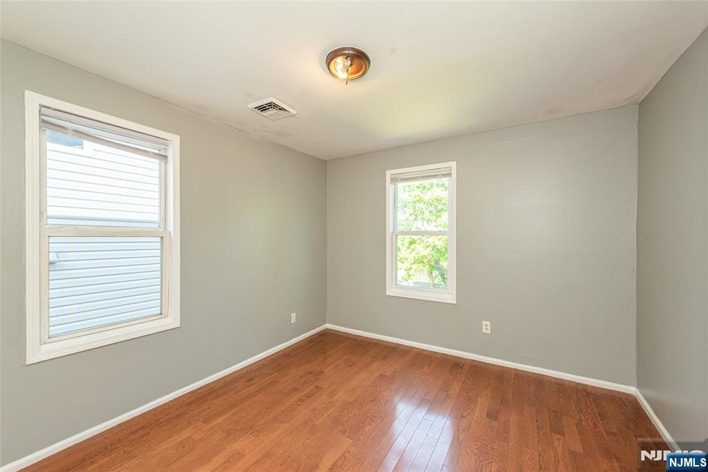 145 Alexander Street Newark, NJ 07106 - Photo 15 of 20
