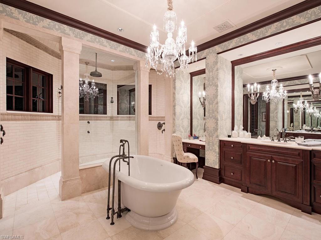4100 Rum Row Naples, FL 34102 - Photo 15 of 25 Gallery Image 15