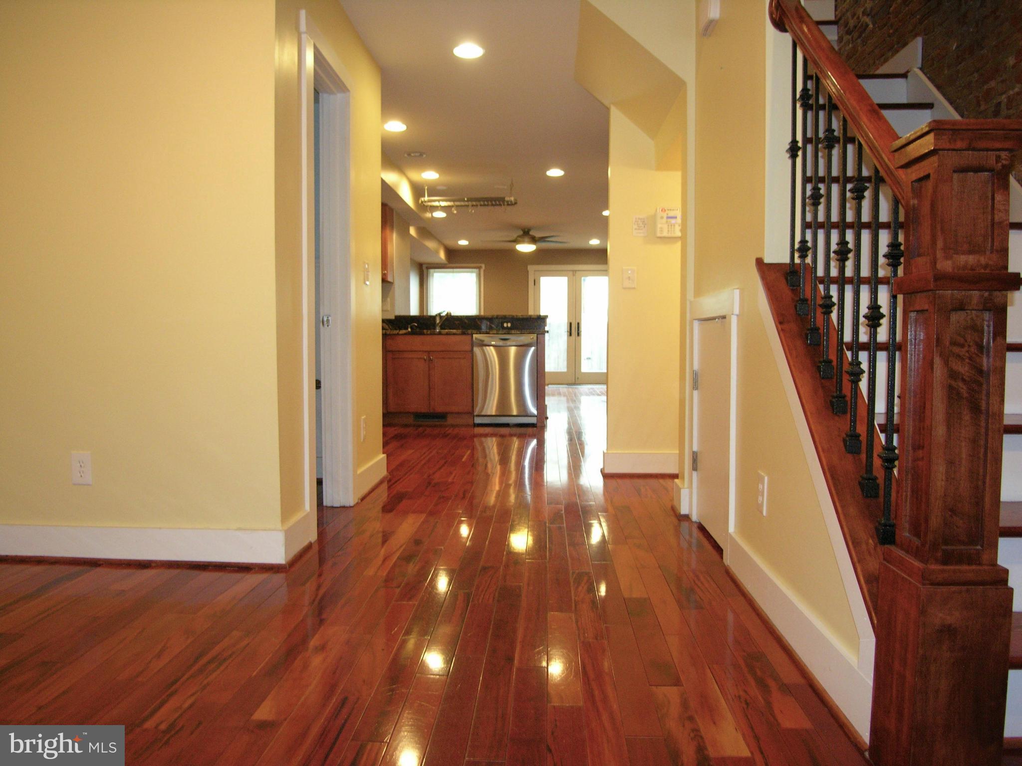 243 17th Street Southeast Washington, DC 20003 - Photo 12 of 26 Entry