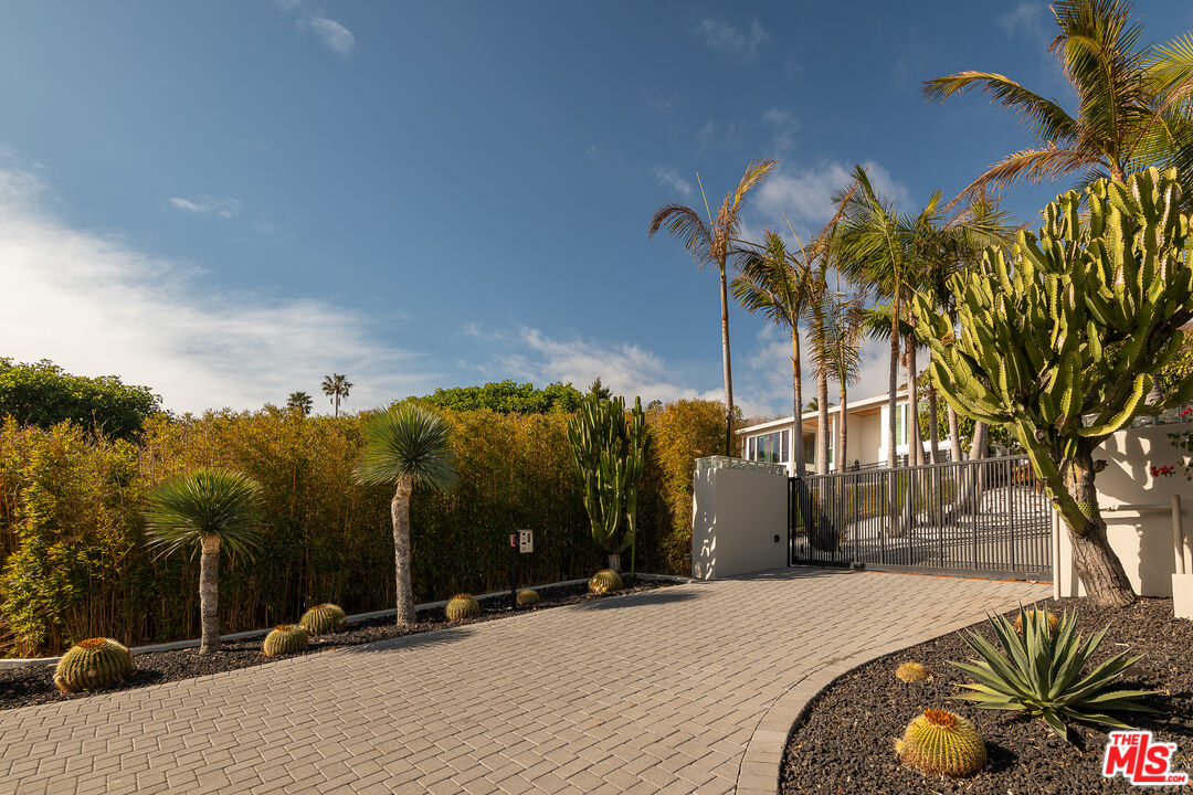 31201 Bailard Road Malibu, CA 90265 - Photo 45 of 56