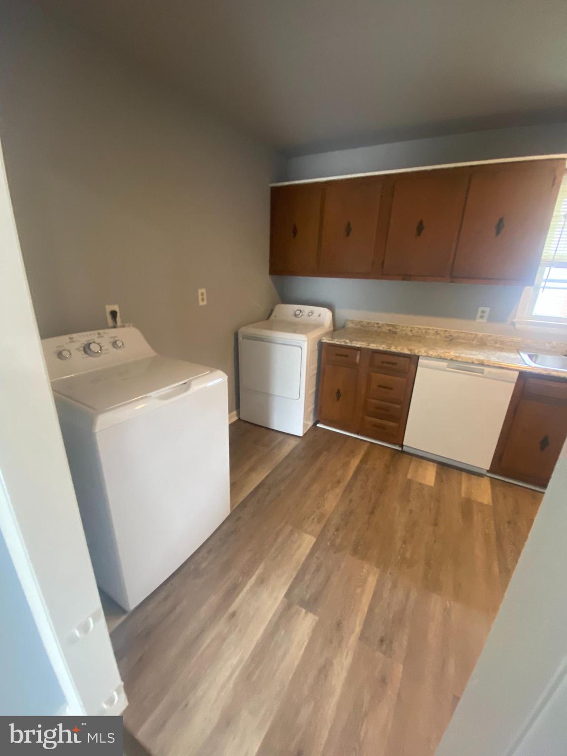 1417 Dandridge Street, Unit C Fredericksburg, VA 22401 - Photo 3 of 10