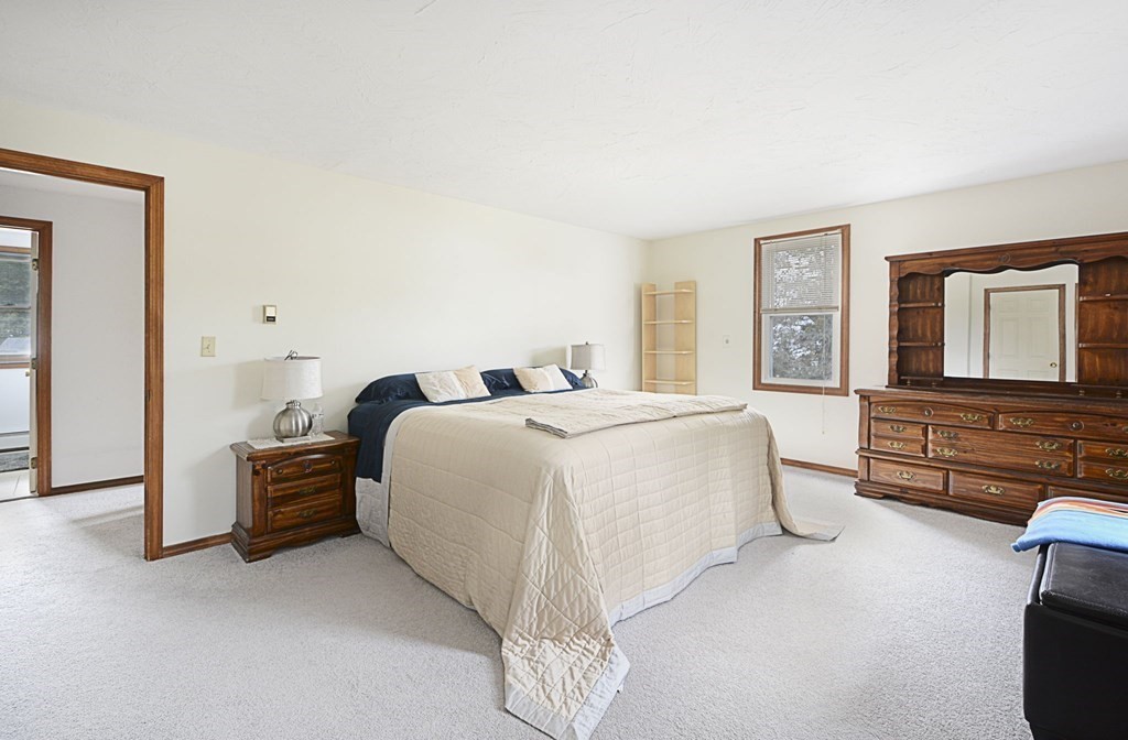 28 Harvest Road, Unit B Uxbridge, MA 01569 - Photo 18 of 31 Gallery Image 18
