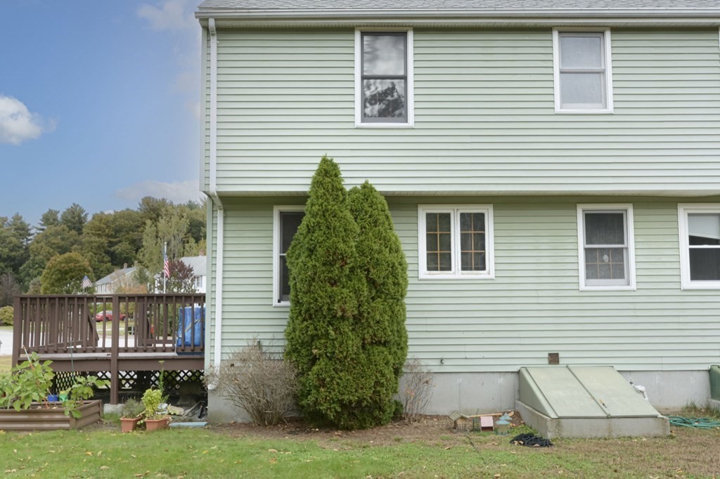 28 Harvest Road, Unit B Uxbridge, MA 01569 - Photo 27 of 31 Gallery Image 27