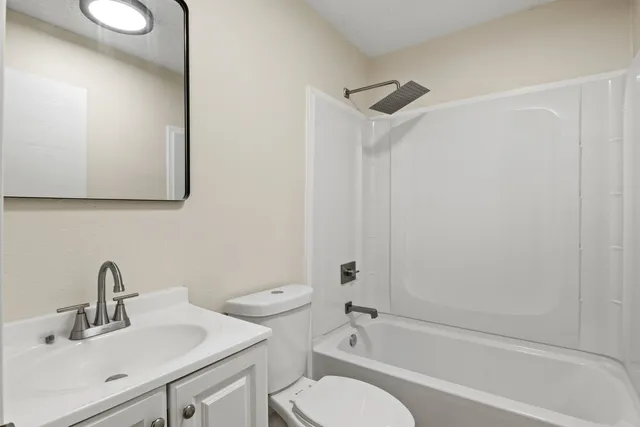 $180,000 | 4302 Bark Drive West, Tallahassee, FL 32305