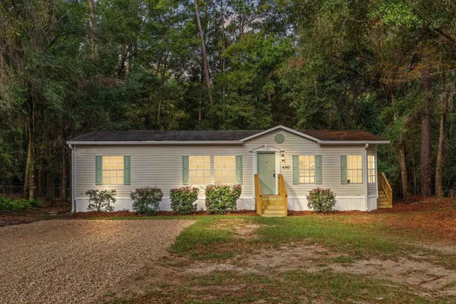 $180,000 | 4302 Bark Drive West, Tallahassee, FL 32305