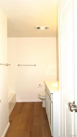 $179,900 | 450 Benton Drive, Unit A, St. Peters, MO 63376