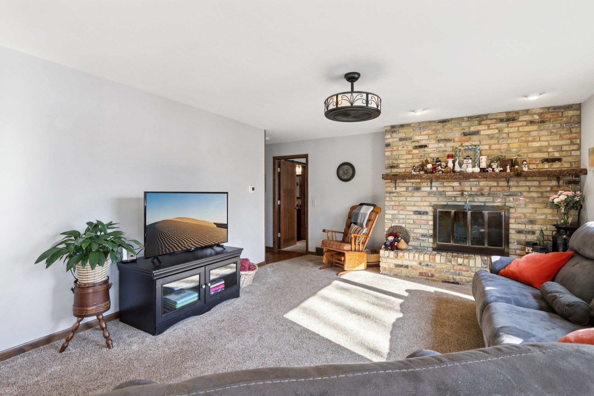 S9044 Timbercrest Trail Prairie du Sac, WI 53578 - Photo 7 of 80