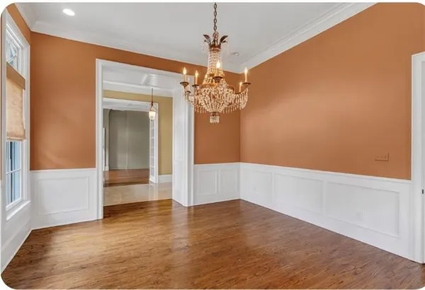 $865,000 | 7 Golf Villa Drive, New Orleans, LA 70131