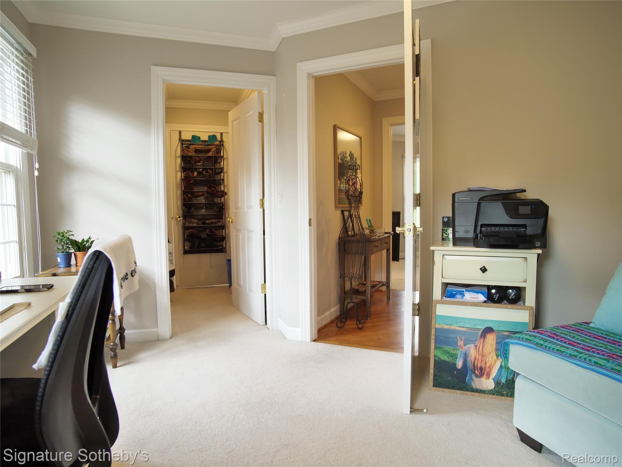 399 Neff Road Grosse Pointe, MI 48230 - Photo 41 of 52 32- Office.jpg