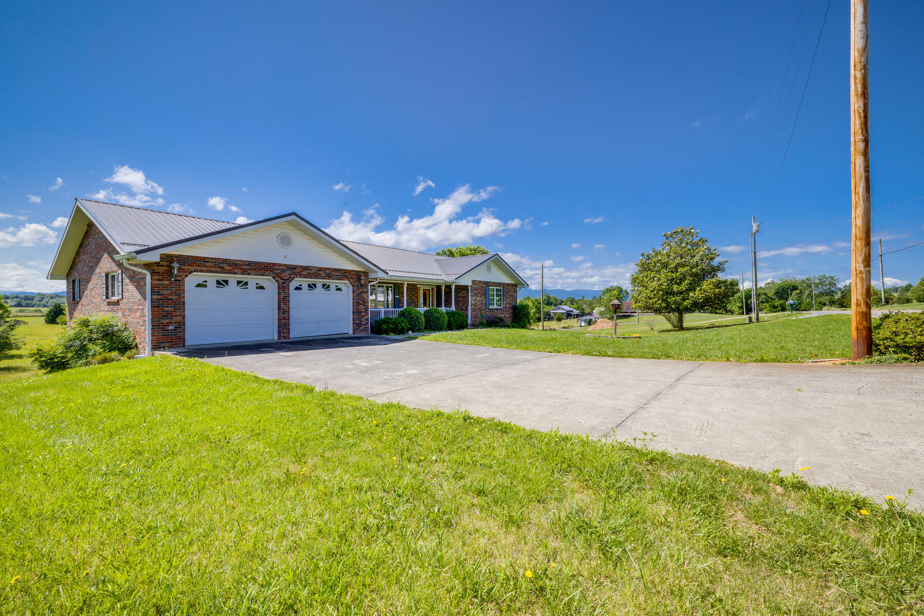 630 Opie Arnold Road Limestone, TN 37681 - Photo 2 of 35 002