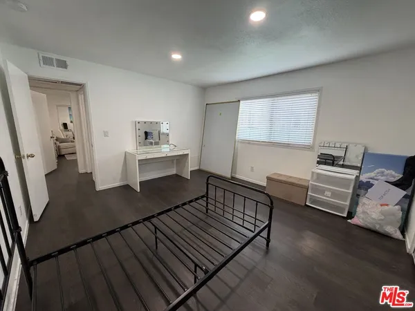 $1,780,000 | 22607 14th Street, Newhall, CA 91321