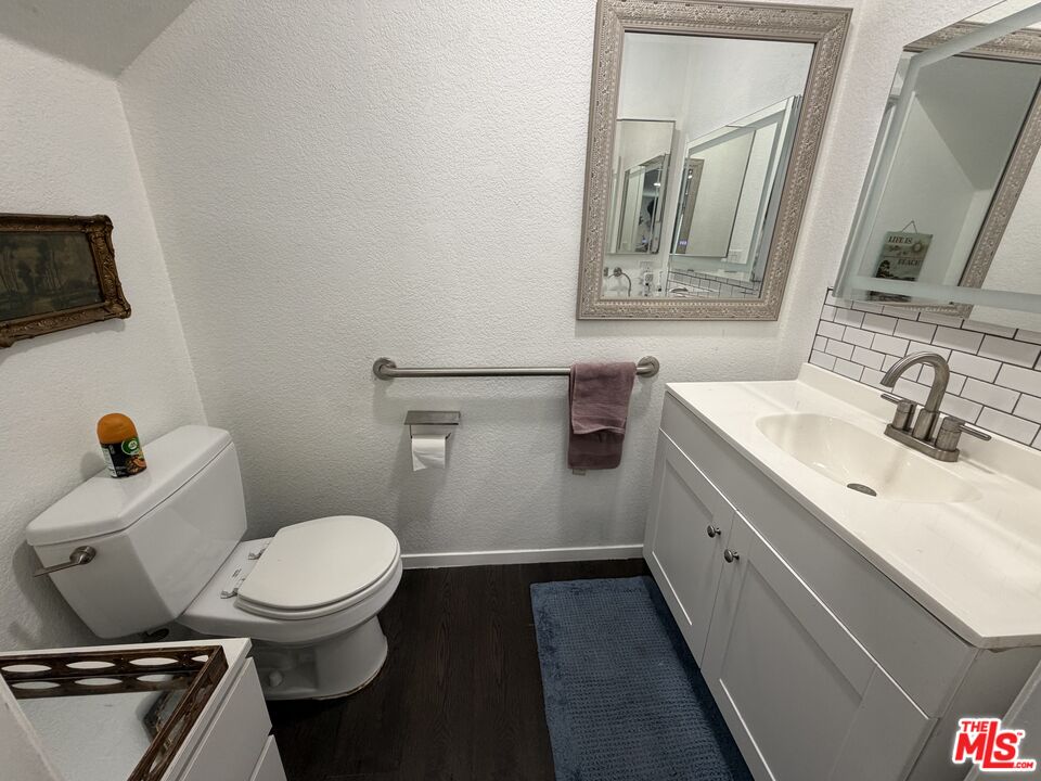 22607 14th Street Newhall, CA 91321 - Photo 23 of 24