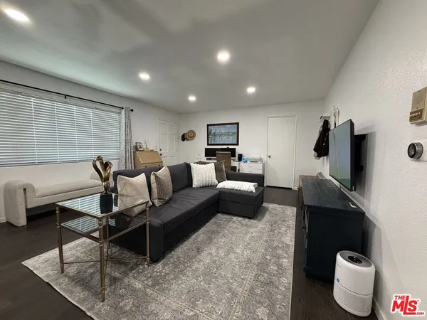 $1,780,000 | 22607 14th Street, Newhall, CA 91321