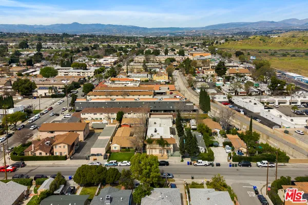 $1,780,000 | 22607 14th Street, Newhall, CA 91321