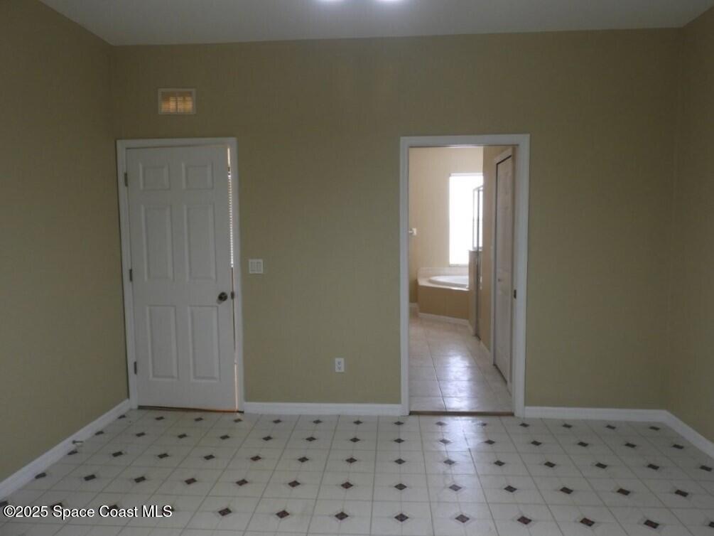 291 Eldron Boulevard Southeast Palm Bay, FL 32909 - Photo 14 of 19 DSCN2333