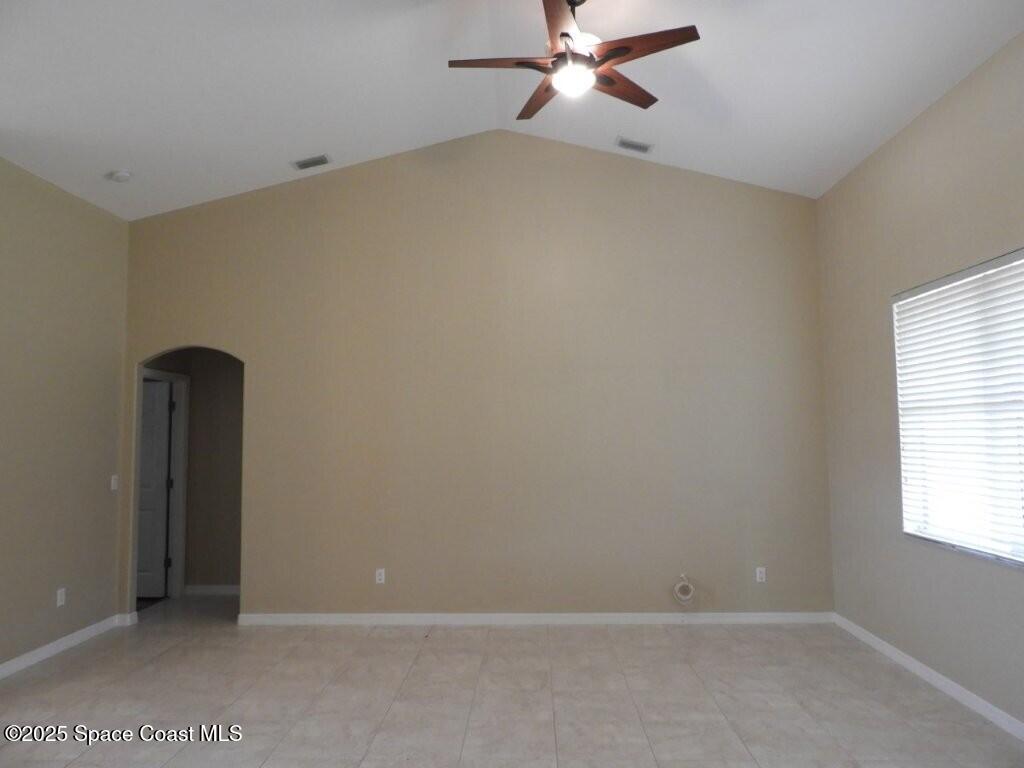 291 Eldron Boulevard Southeast Palm Bay, FL 32909 - Photo 4 of 19 DSCN2224