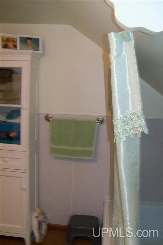333 West Division Street Ishpeming, MI 49849 - Photo 16 of 21
