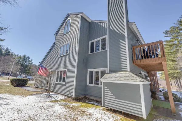 $255,000 | 4 Vista Drive, Unit 103, Ashland, NH 03217
