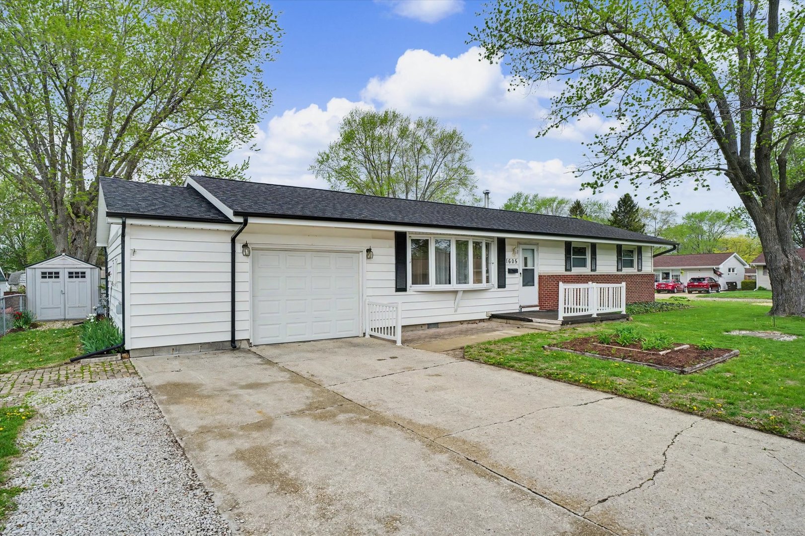 1605 Grange Drive Rantoul, IL 61866 - Photo 2 of 26 front view of a house with a street