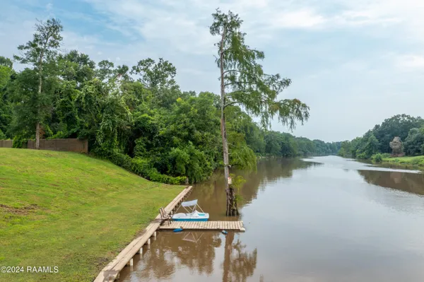 $1,900,000 | 120 Kimball Drive, Lafayette, LA 70508