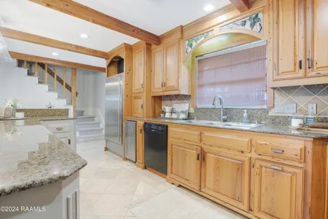$1,900,000 | 120 Kimball Drive, Lafayette, LA 70508