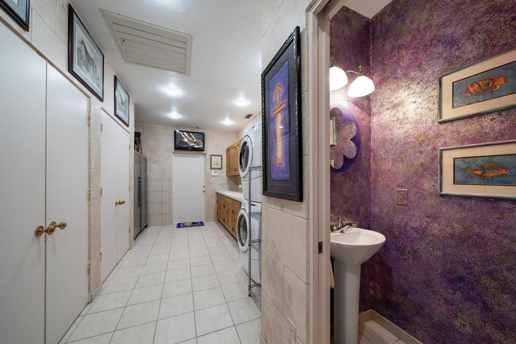 1835 Alicia Way Clearwater, FL 33764 - Photo 60 of 89