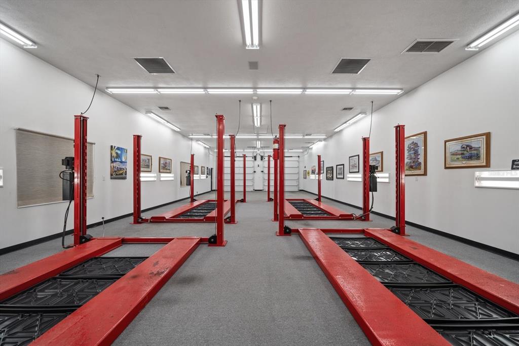 1835 Alicia Way Clearwater, FL 33764 - Photo 65 of 89