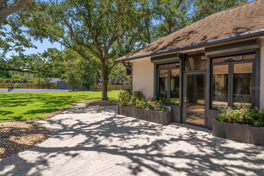 1835 Alicia Way Clearwater, FL 33764 - Photo 76 of 89