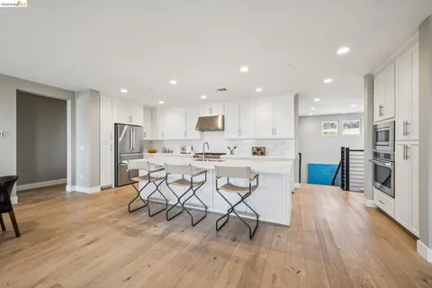 $1,148,000 | 16 Sea Star Court, Richmond, CA 94801