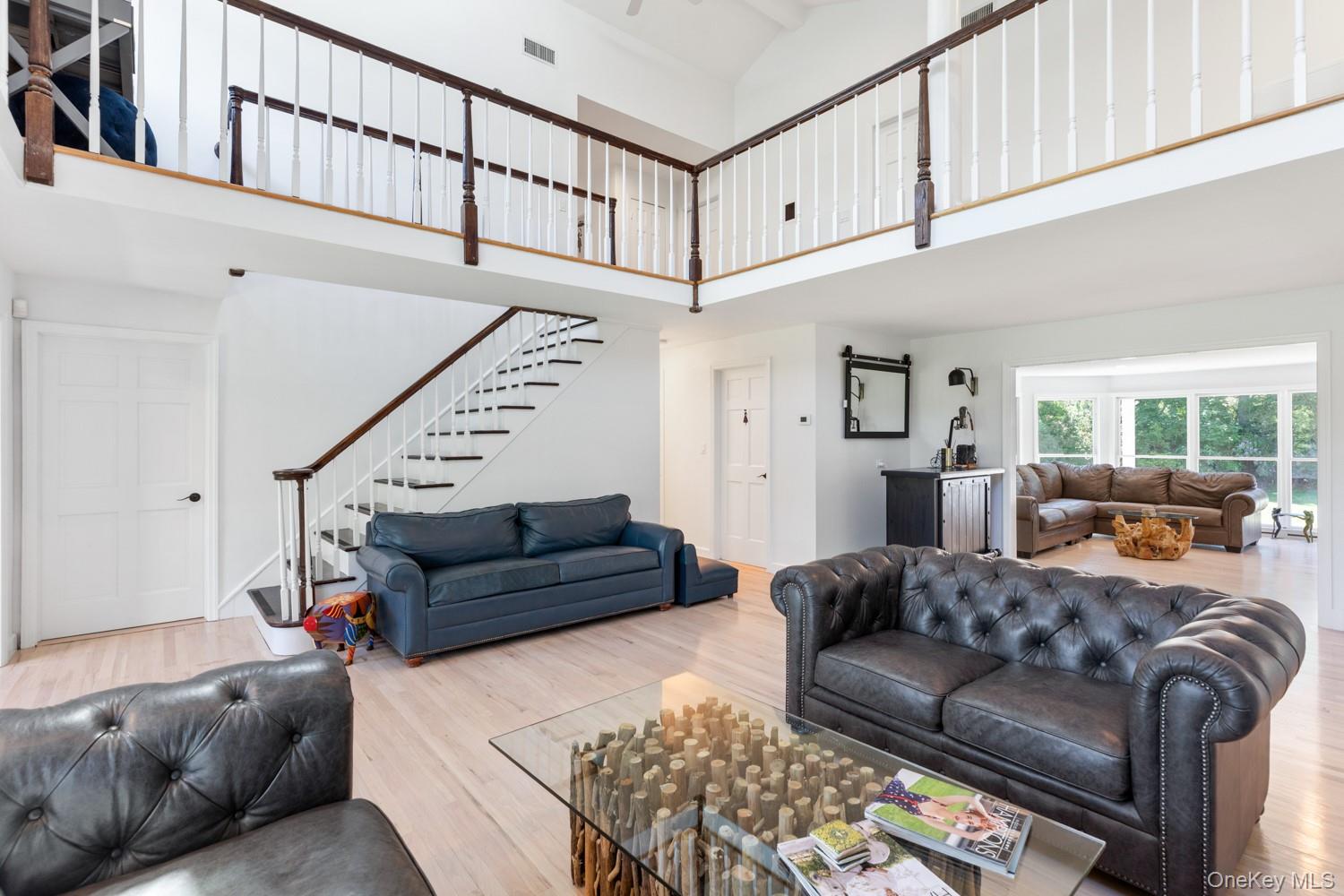 137 South Road Westhampton, NY 11977 - Photo 9 of 50