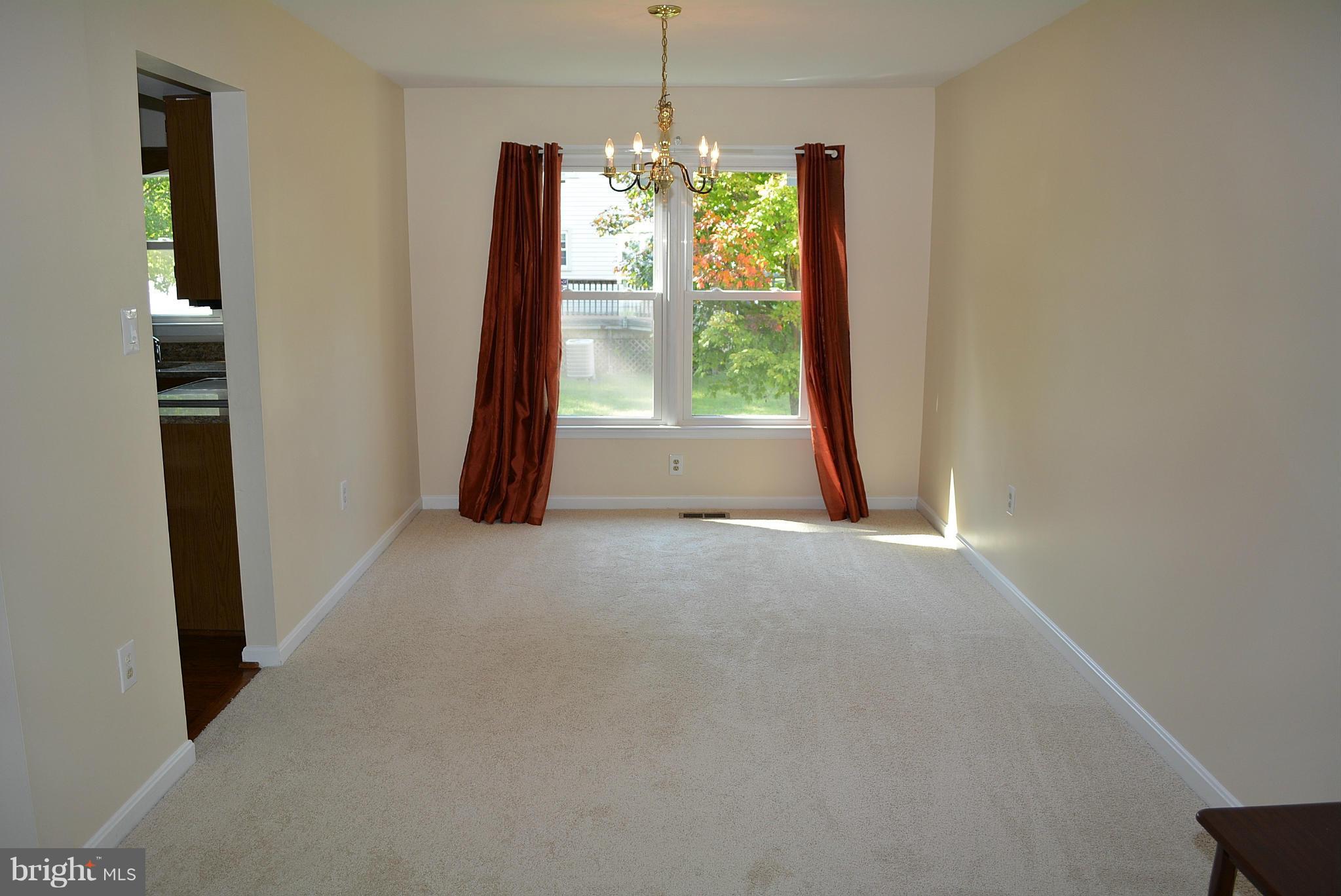 14900 Alpine Meadow Lane Silver Spring, MD 20906 - Photo 13 of 25 Dining Room