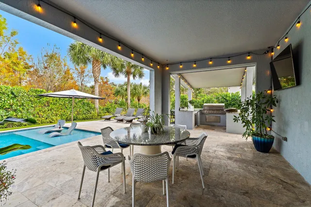 $2,100,000 | 139 Shores Pointe Drive, Jupiter, FL 33458