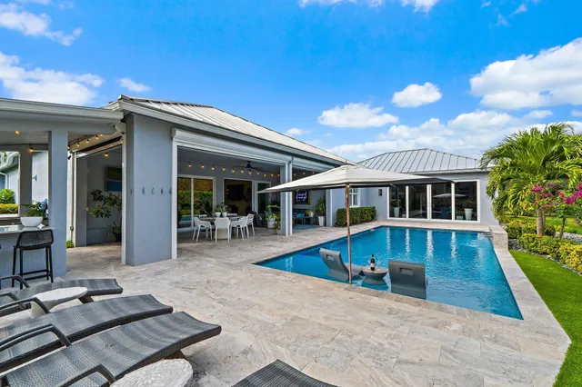 $2,100,000 | 139 Shores Pointe Drive, Jupiter, FL 33458