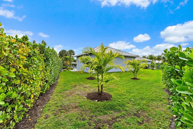 $2,100,000 | 139 Shores Pointe Drive, Jupiter, FL 33458
