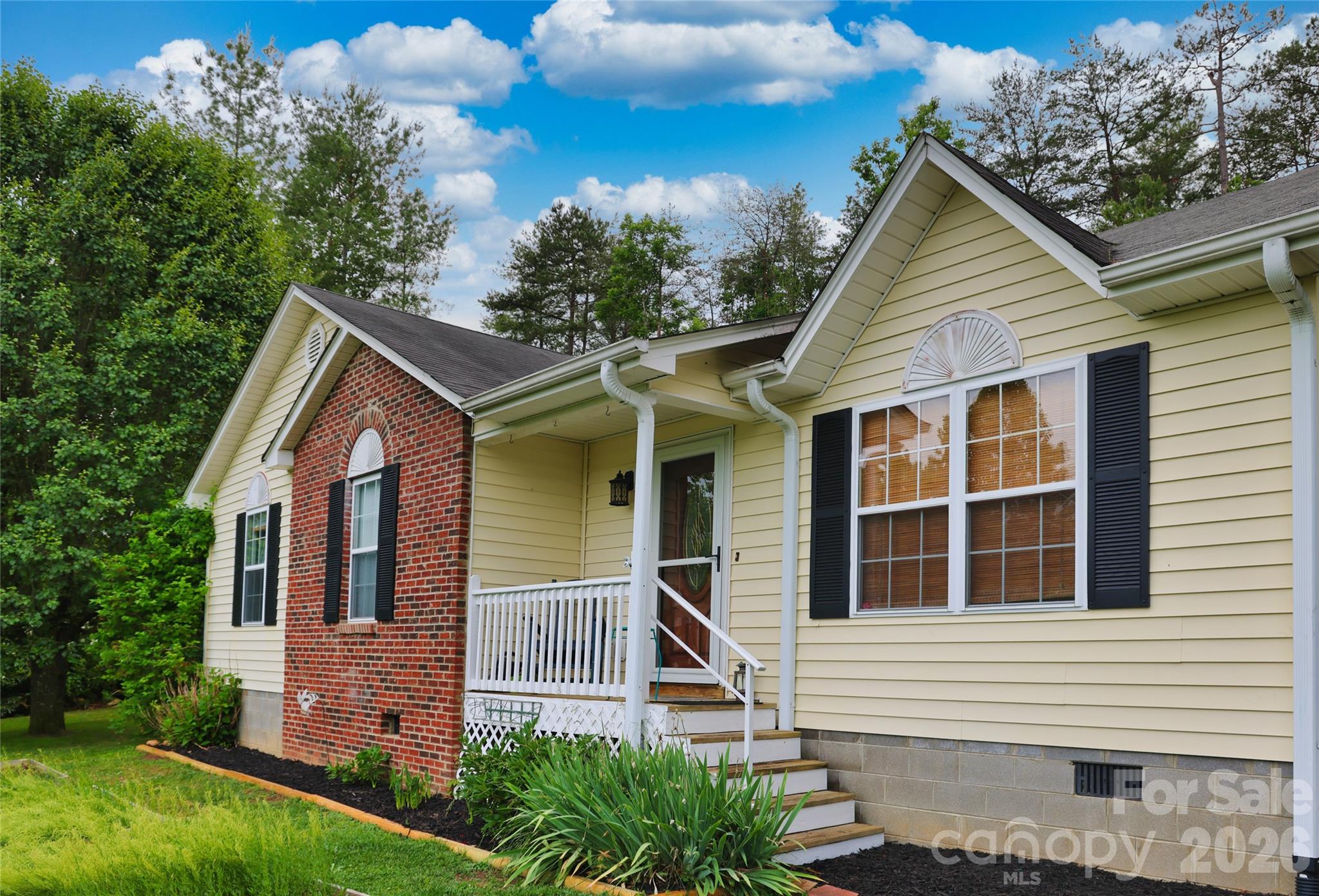 1798 New Stock Road Weaverville, NC 28787 - Photo 2 of 26