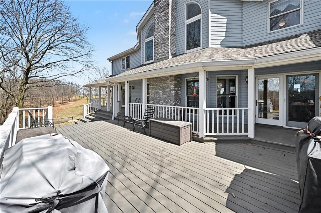 17251 Hollingsworth Road Basehor, KS 66007 - Photo 33 of 47