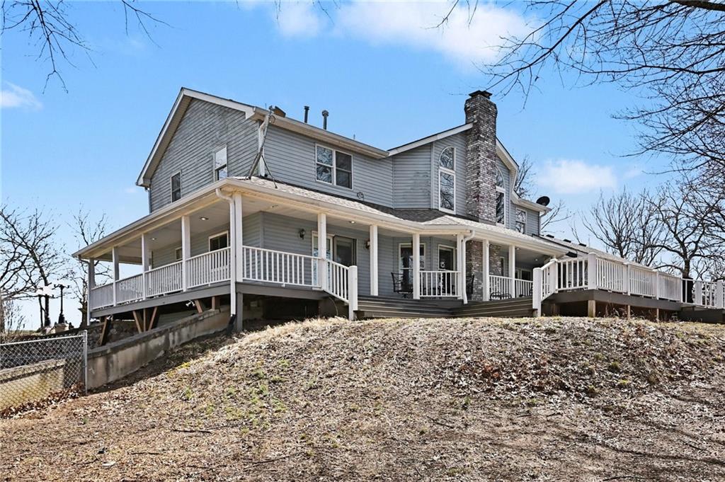 17251 Hollingsworth Road Basehor, KS 66007 - Photo 34 of 47