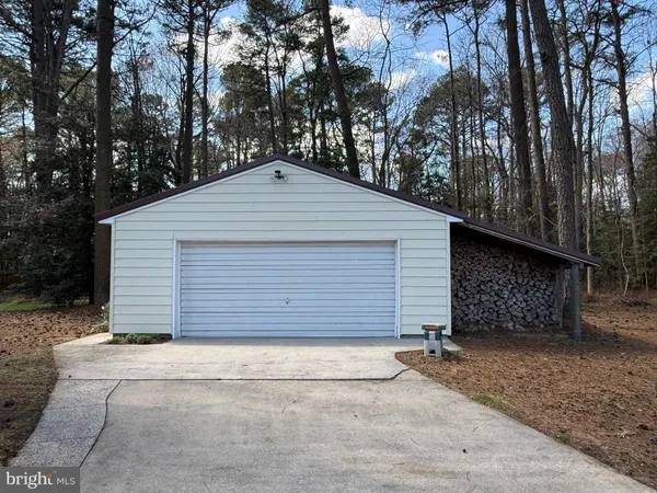 a view of a house with a garage