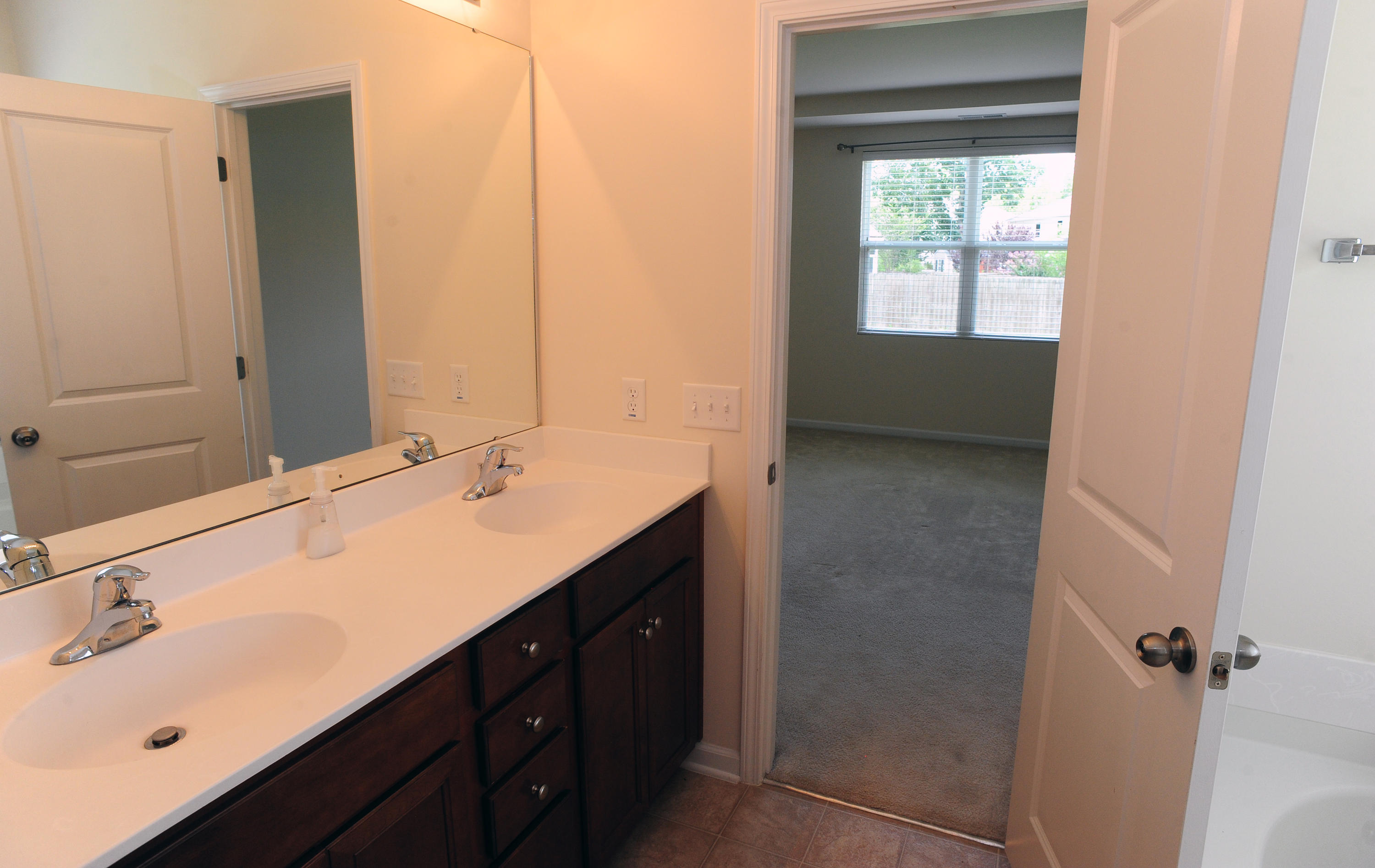 3196 Cold Harbor Way Charleston, SC 29414 - Photo 17 of 38 MOP_5519