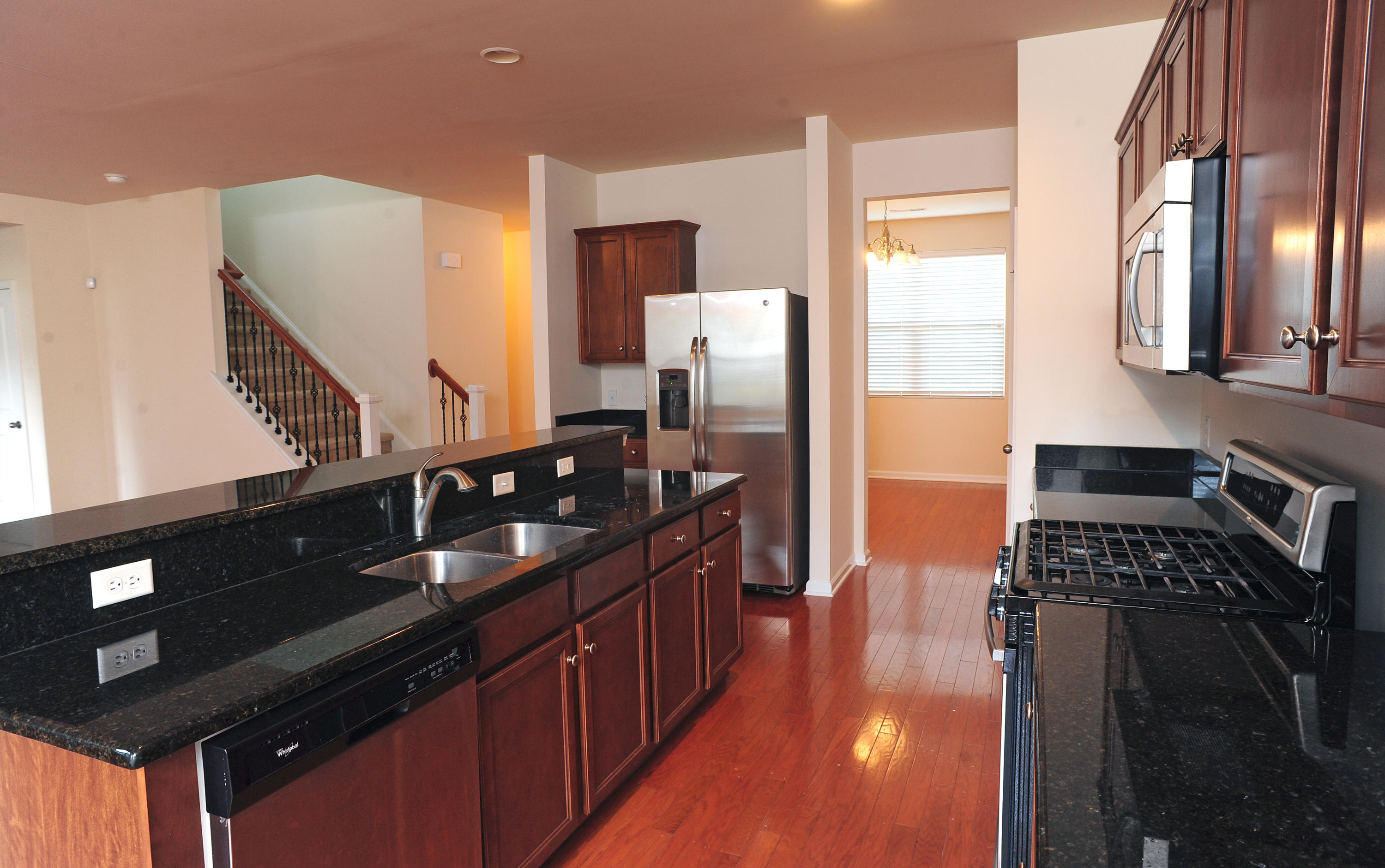 3196 Cold Harbor Way Charleston, SC 29414 - Photo 5 of 38 MOP_5410
