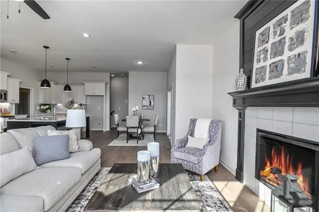 $492,950 | 2255 West Dartmouth Street, Olathe, KS 66061