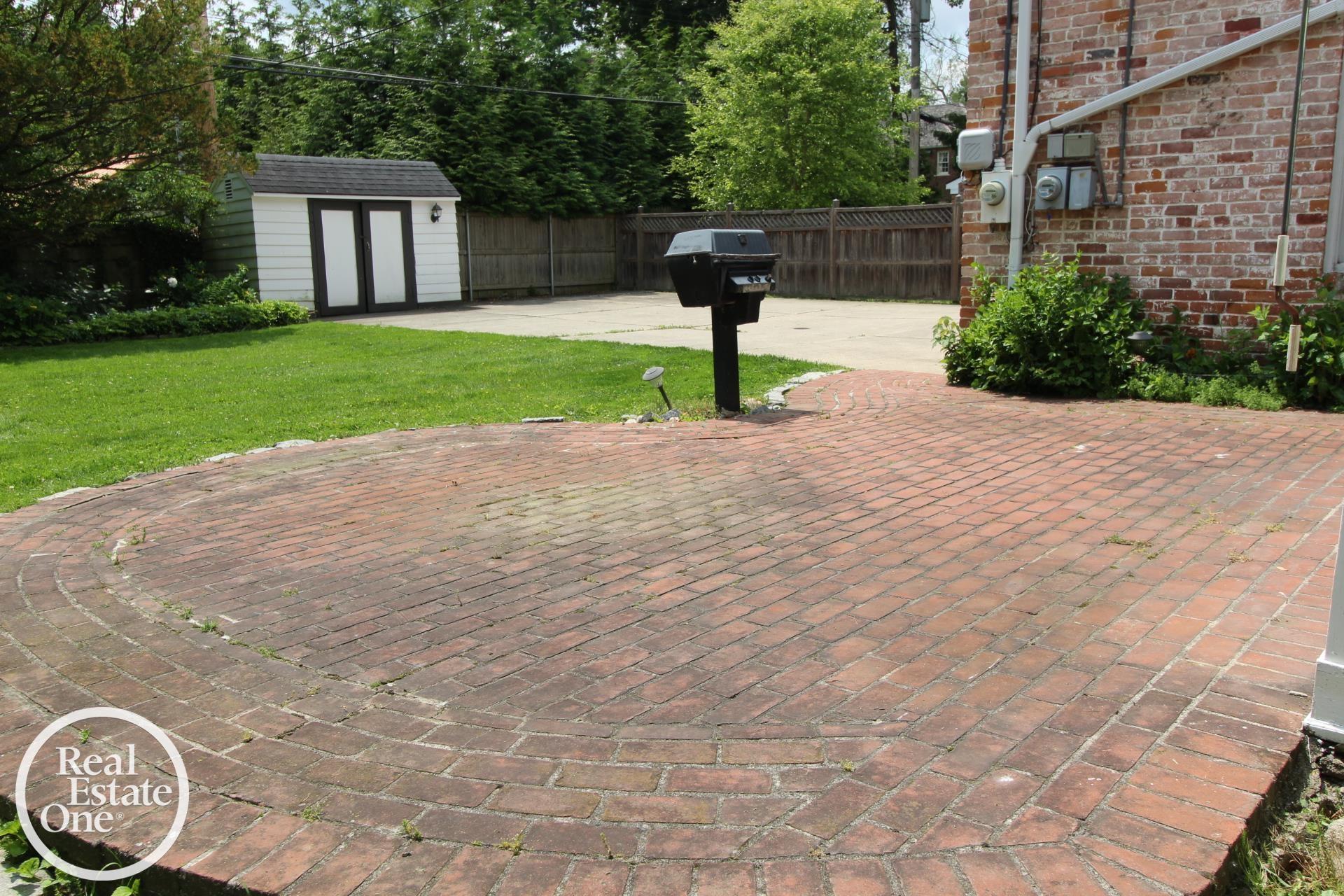 93 Moran Road Grosse Pointe Farms, MI 48236 - Photo 67 of 71