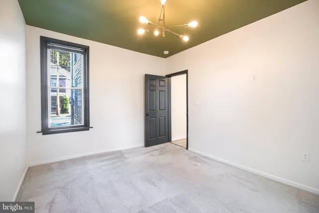 $350,000 | 118 South Railroad Street, Hummelstown, PA 17036