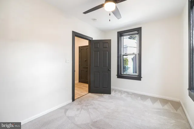 $350,000 | 118 South Railroad Street, Hummelstown, PA 17036